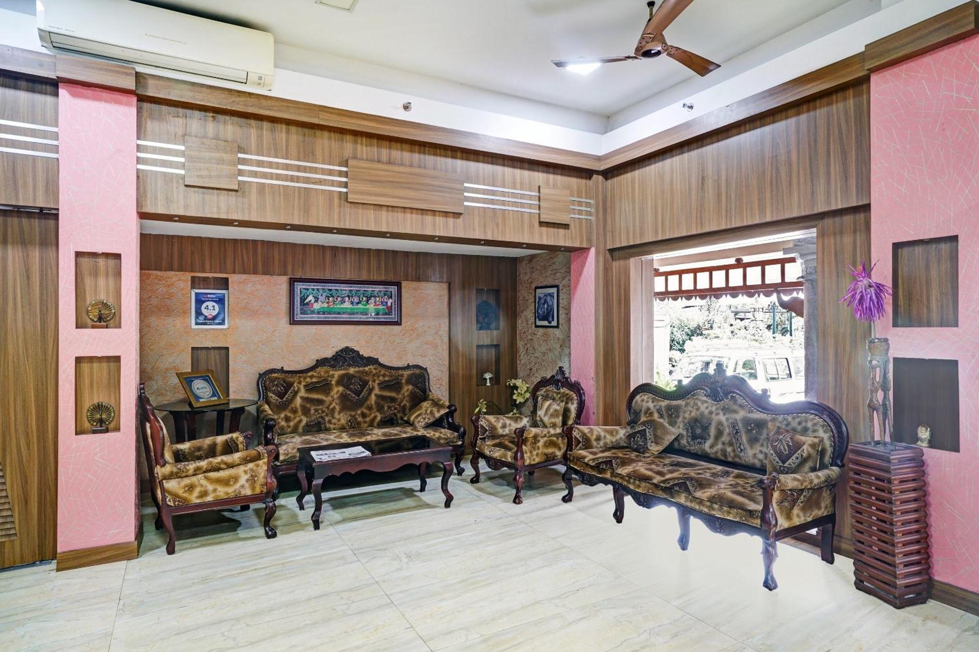 Palette - Pagoda Resorts Alappuzha Exterior photo
