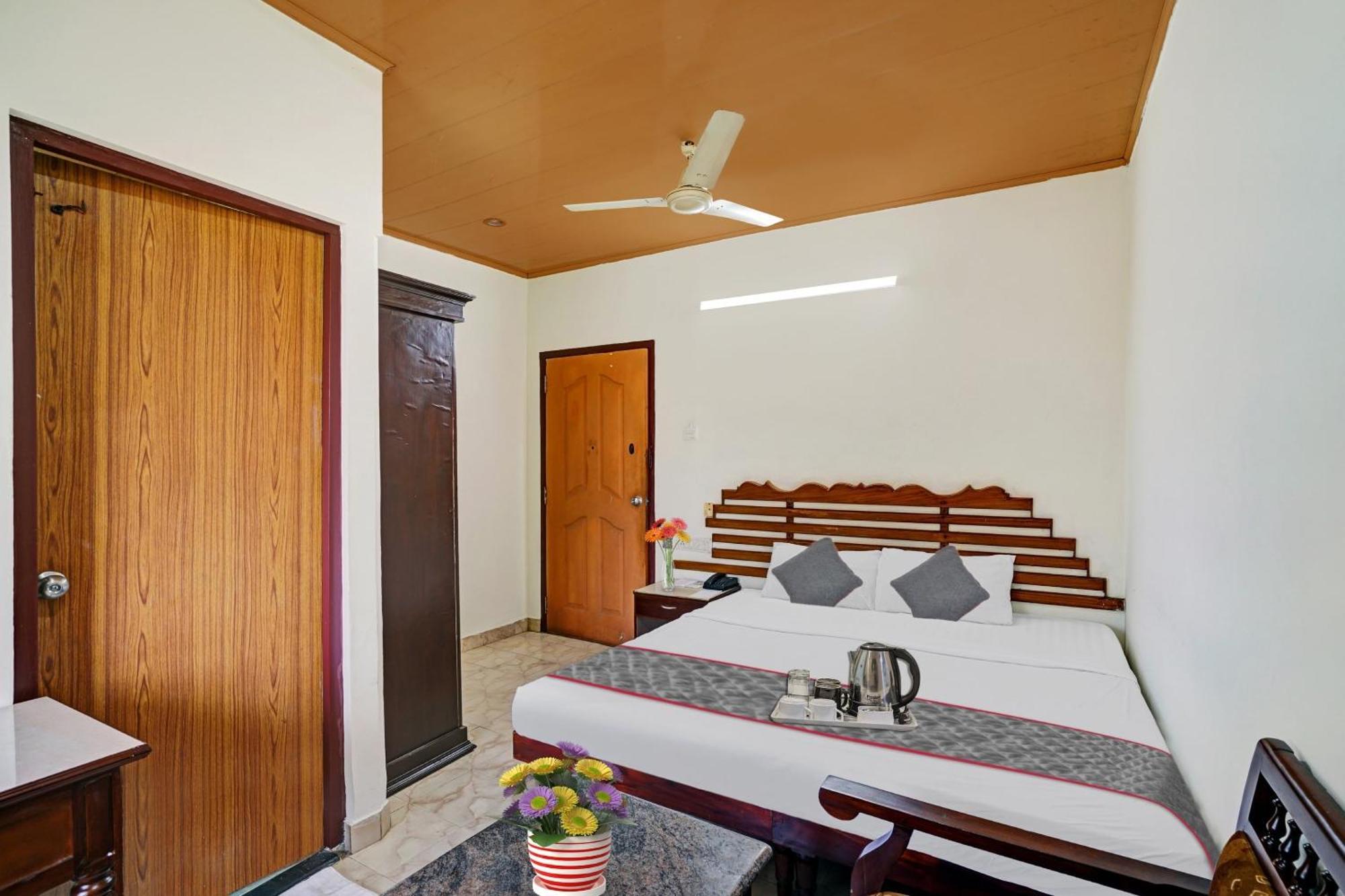 Palette - Pagoda Resorts Alappuzha Exterior photo
