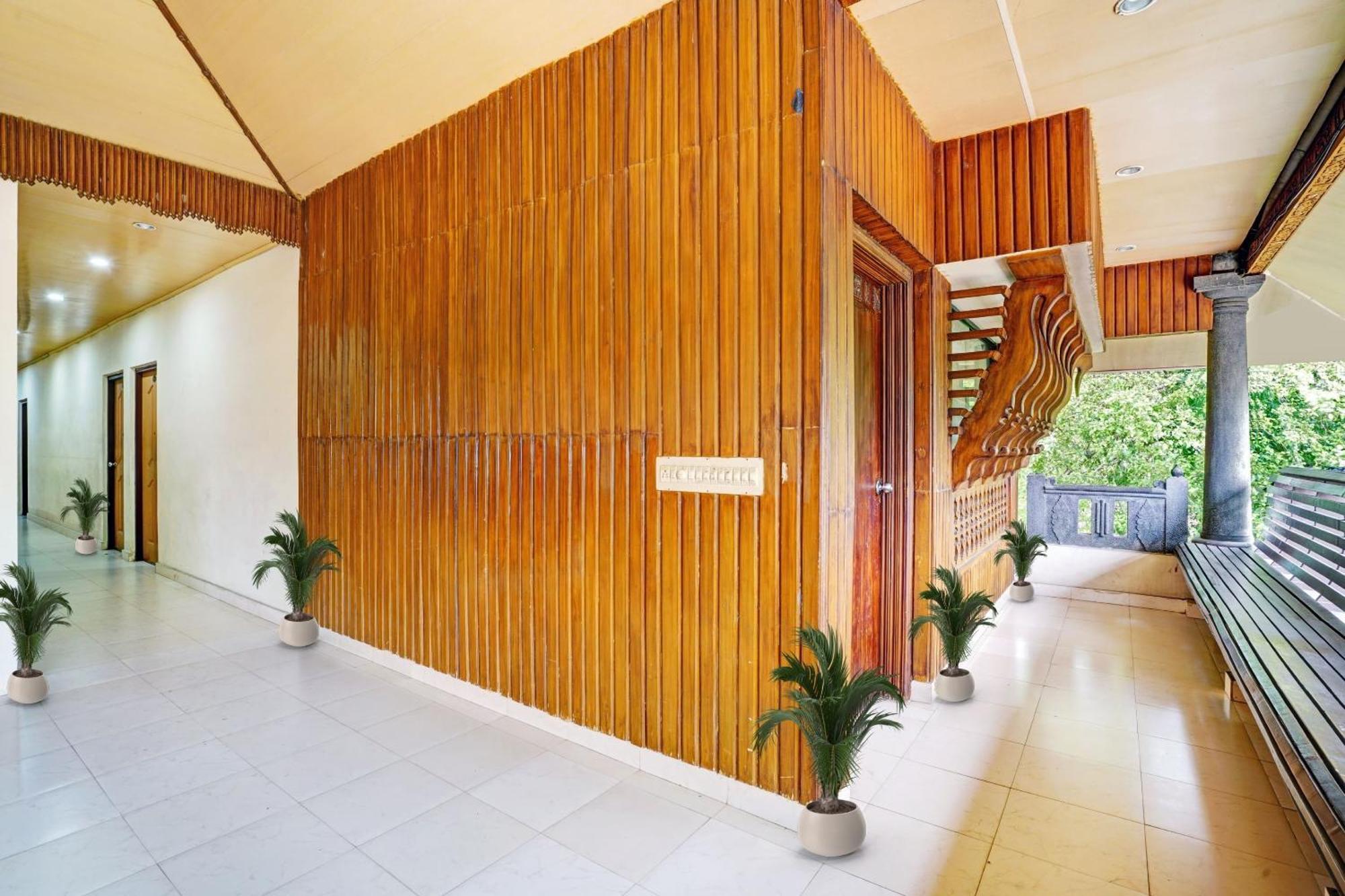 Palette - Pagoda Resorts Alappuzha Exterior photo